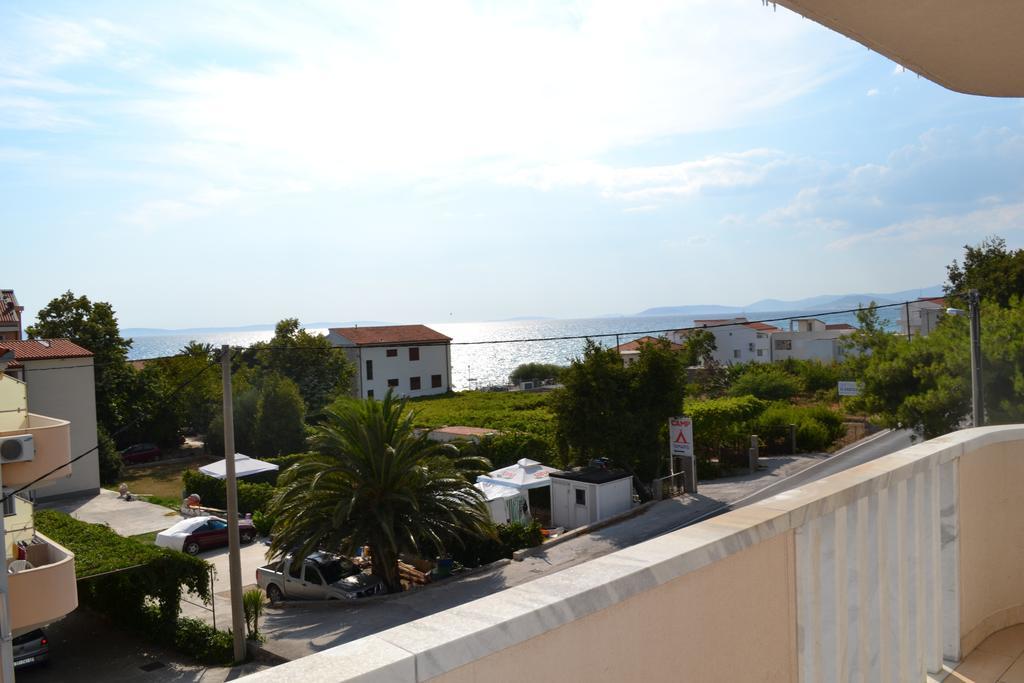 Apartments Lucia Подстрана Номер фото